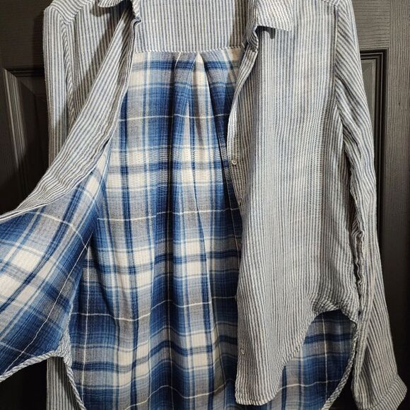 Bella Dahl High Low Button Down - Picture 15 of 16